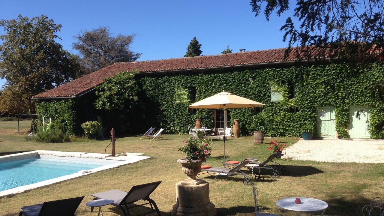 Photo of Outdoor in Marambat