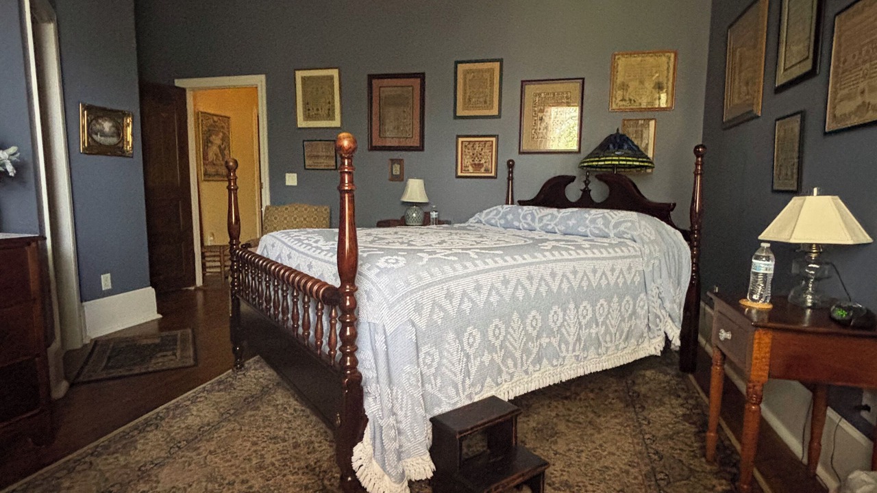 Photo of Bedroom in New Bern