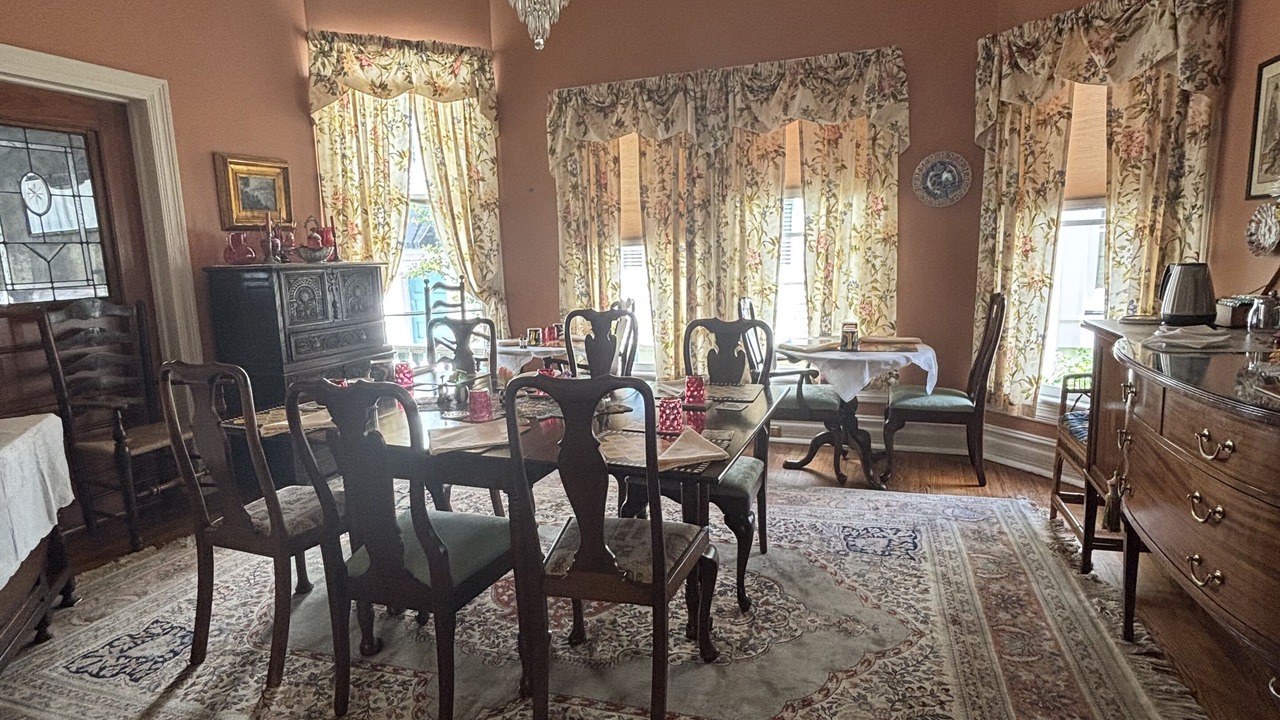 Photo of Livingroom in New Bern
