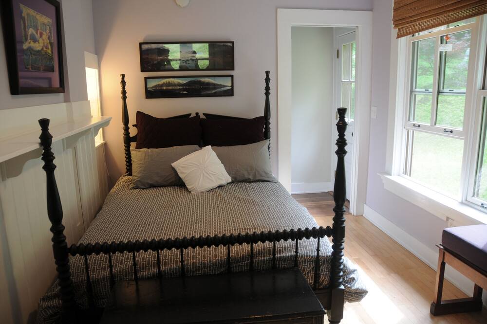 Photo of Bedroom in Leicester