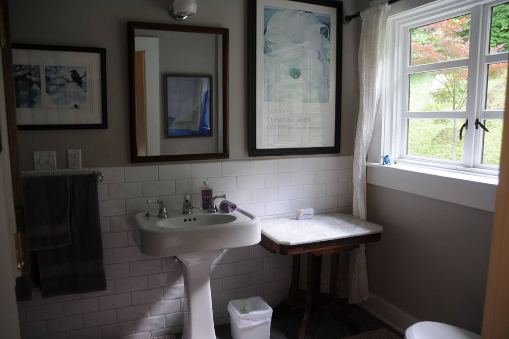 Photo of Bathroom in Leicester