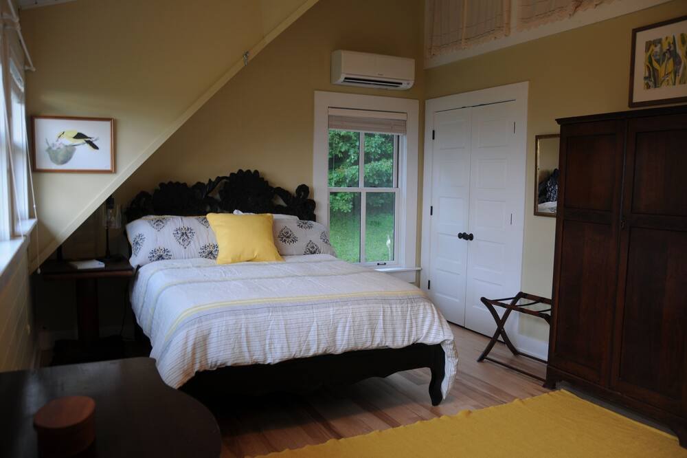 Photo of Bedroom in Leicester