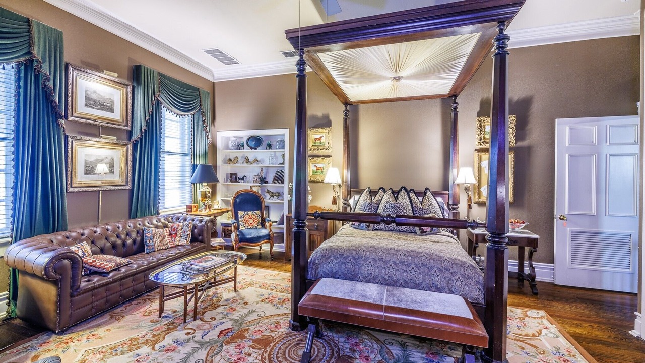 Photo of Bedroom in Gonzales