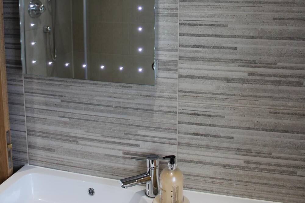 Photo of Bathroom in Strathtay