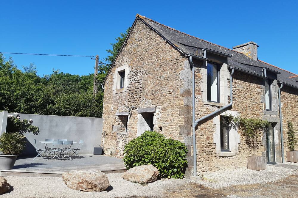 Photo of Outdoor in Saint-Pierre-de-Plesguen