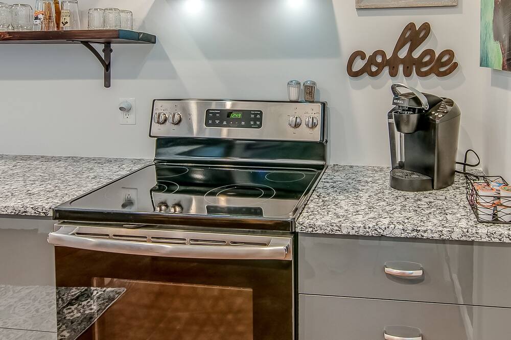 Photo of Kitchen in Urbandale Nations