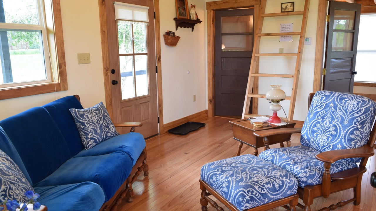 Photo of Livingroom in Ore City