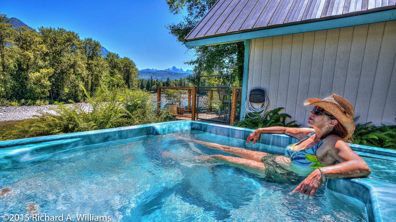 Photo of Outdoor in Gold Bar