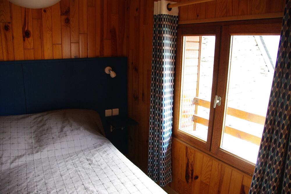 Photo of Bedroom in Estarvielle
