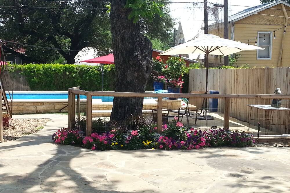 Photo of Outdoor in Alta Vista