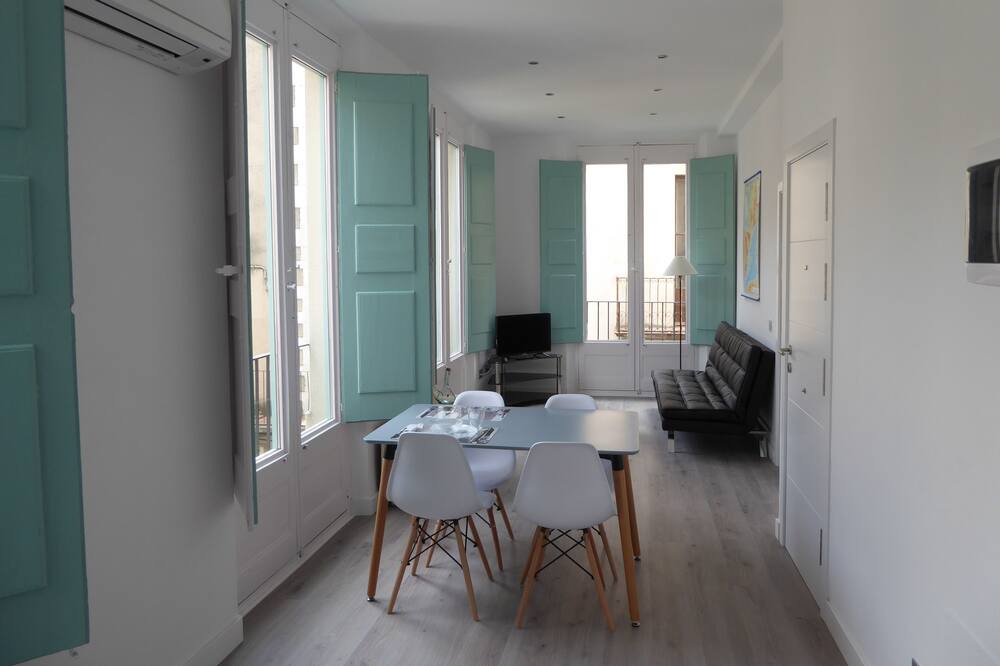 Photo of Livingroom in Figueres