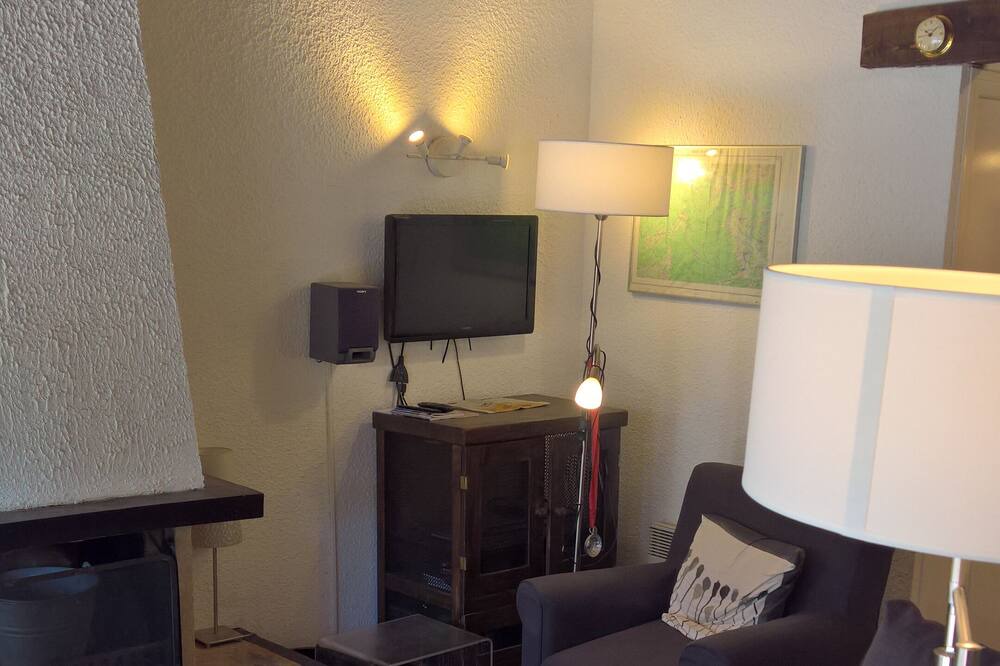 Photo of Livingroom in Mejannes-le-Clap