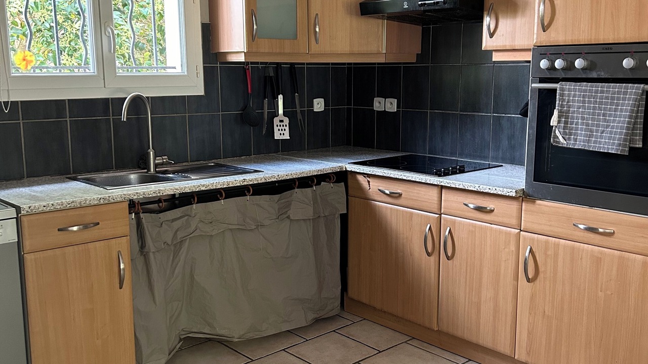 Photo of Kitchen in Bagnols-sur-Ceze