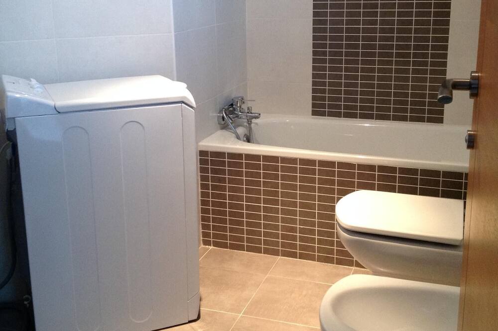 Photo of Bathroom in Benicalap