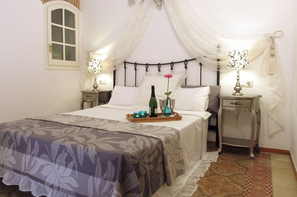 Photo of Bedroom in Old Town