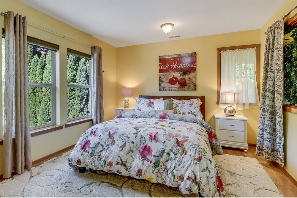 Photo of Others in Snohomish