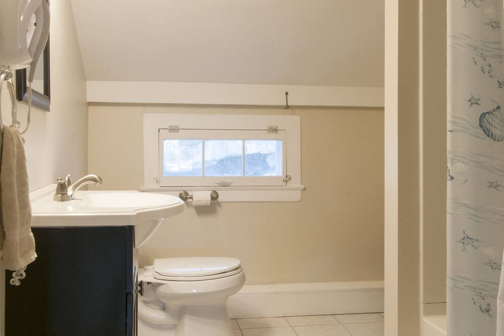 Photo of Bathroom in Mystic