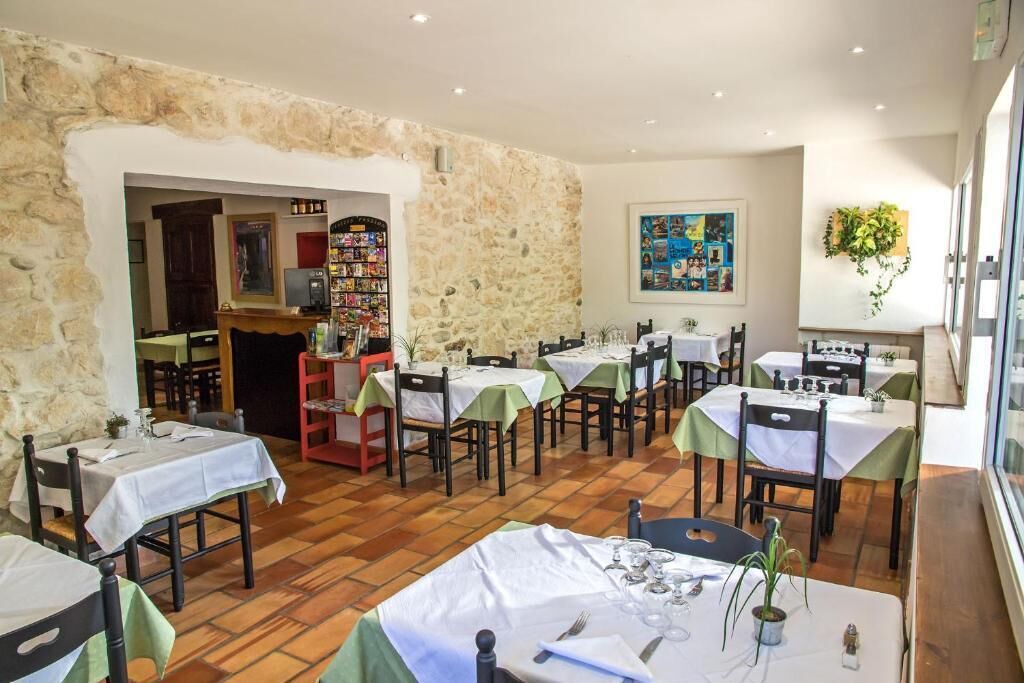 Photo of Others in Saint-Martin-d'Ardeche