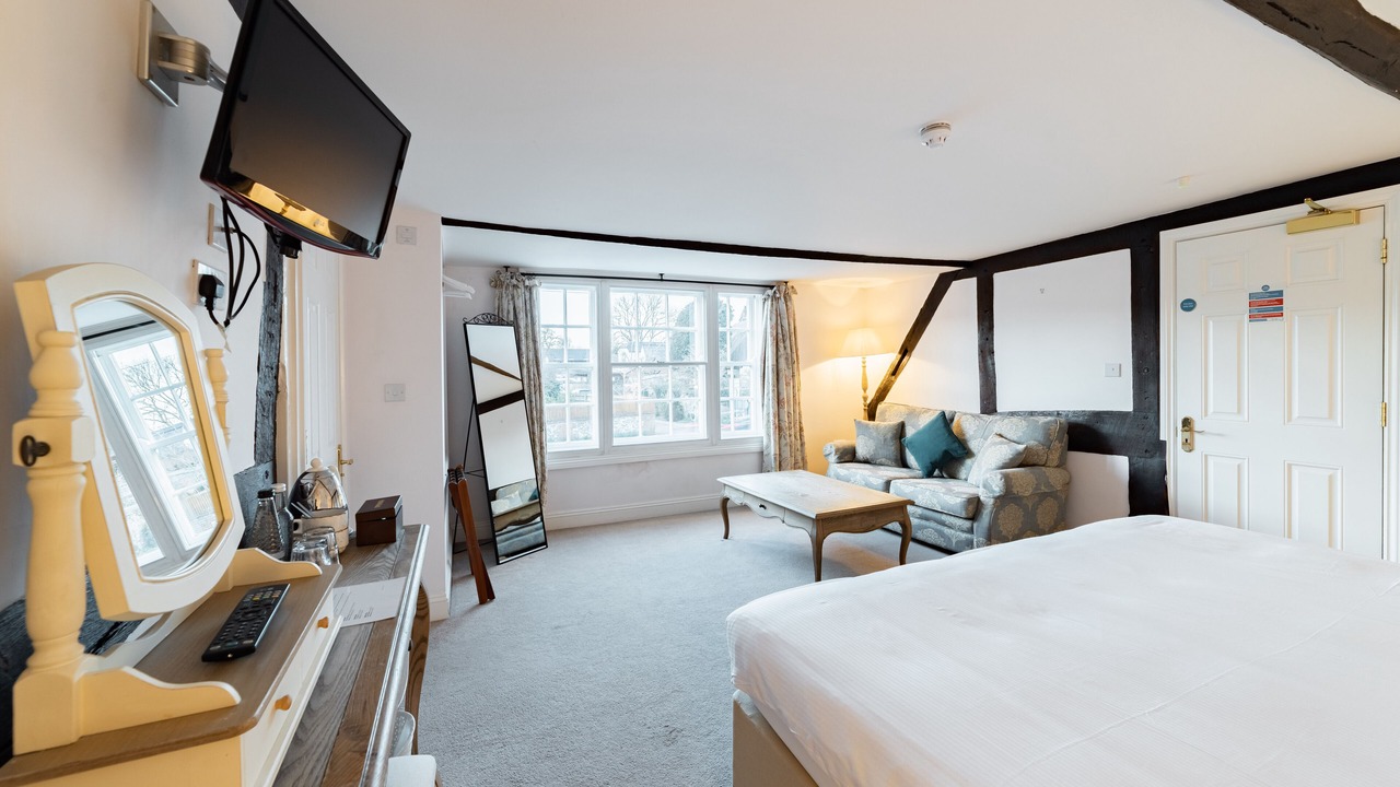 Photo of Bedroom in Hurstbourne Tarrant