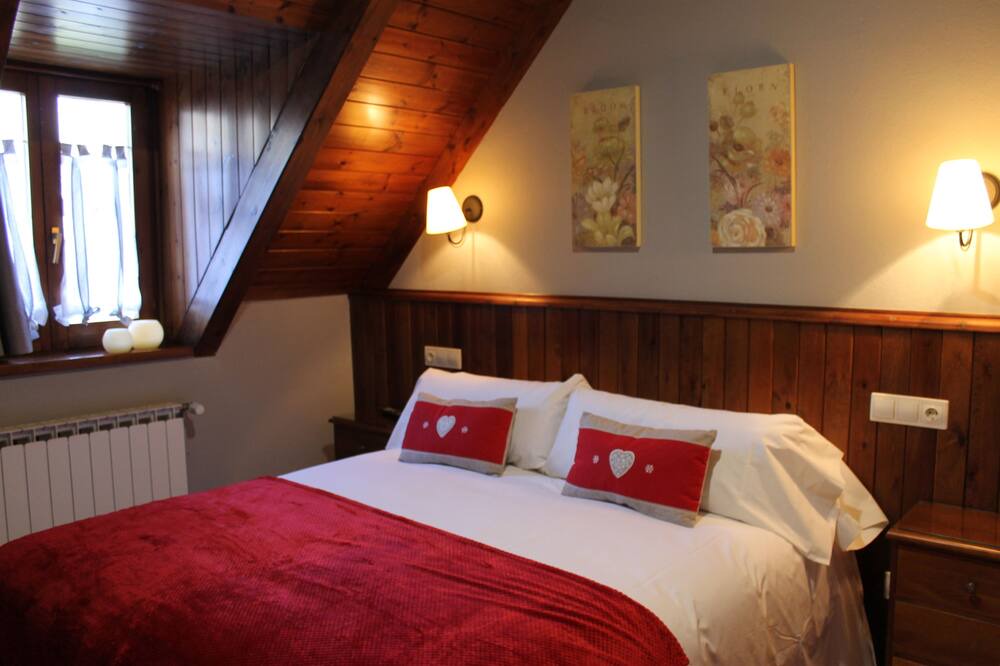 Photo of Bedroom in Vielha