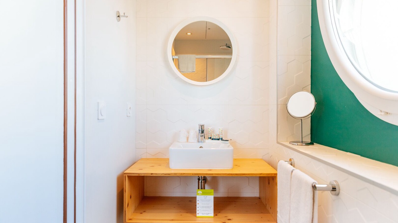 Photo of Bathroom in Le Grau-Du-Roi