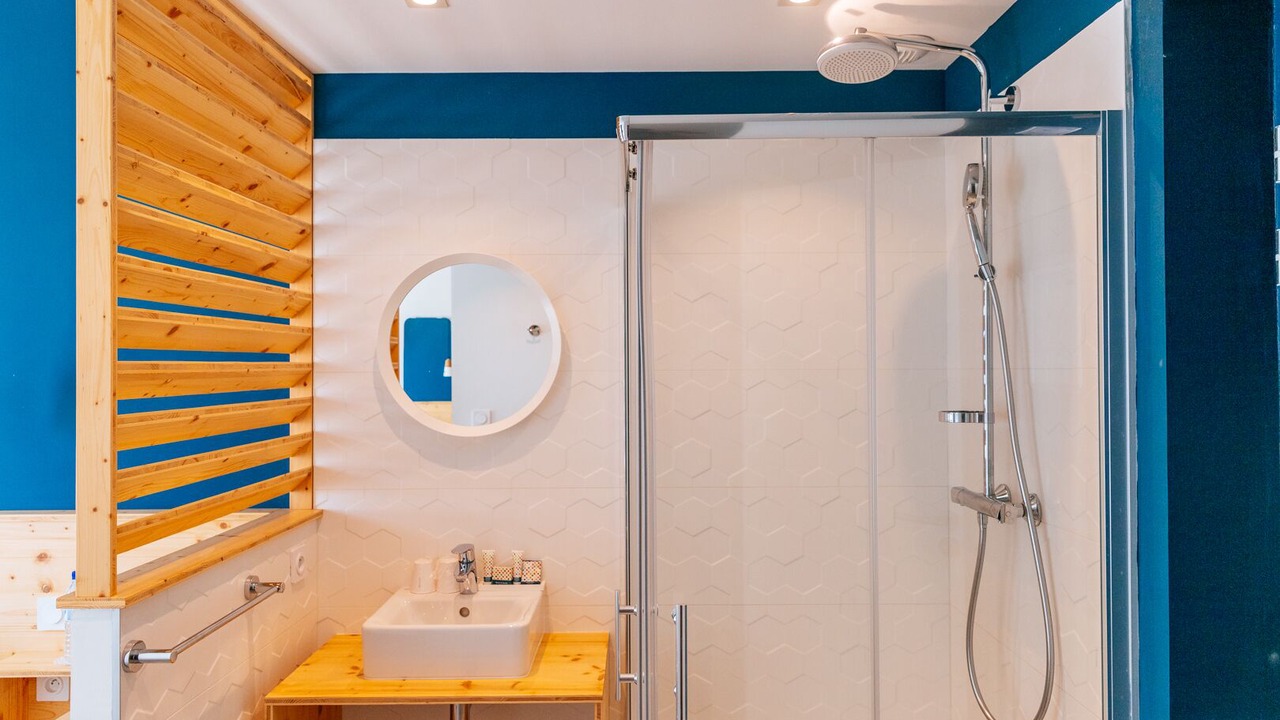 Photo of Bathroom in Le Grau-Du-Roi