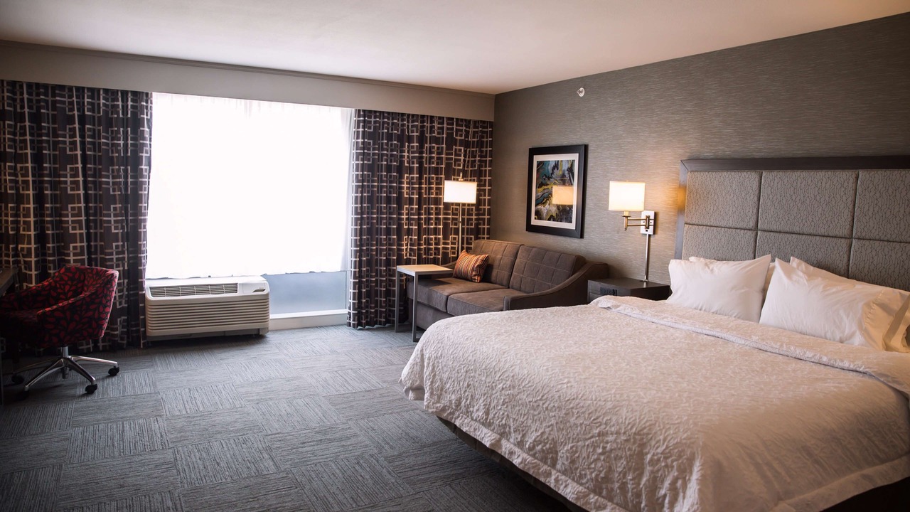 Photo of Bedroom in Pontiac