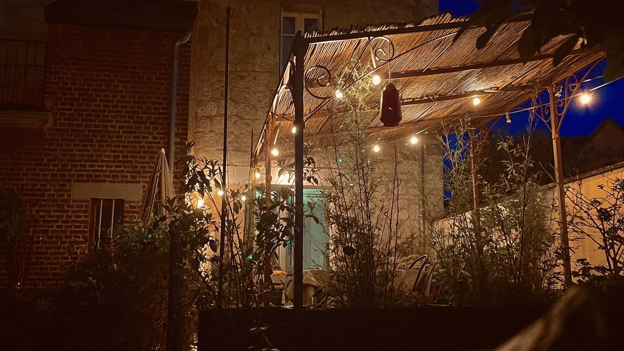 Photo of Patio Balcony in Coucy-le-Chateau-Auffrique