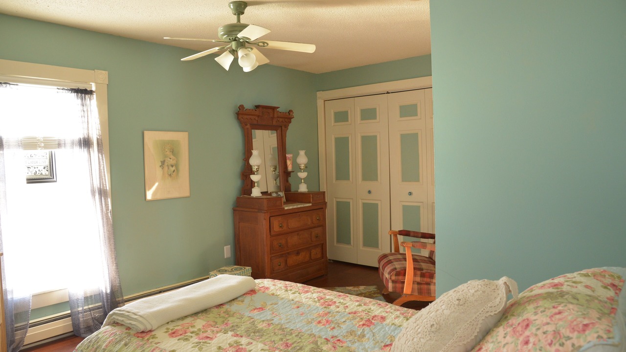 Photo of Bedroom in Town of Chesterfield