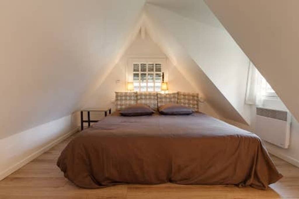 Photo of Bedroom in Montaure