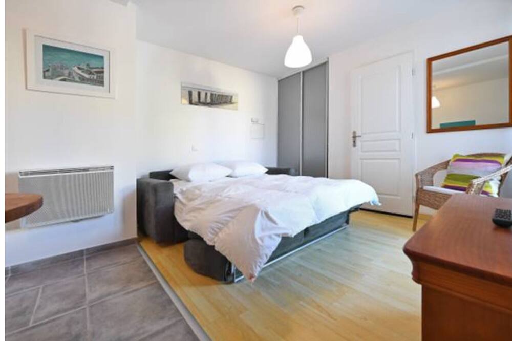 Photo of Bedroom in Villetelle
