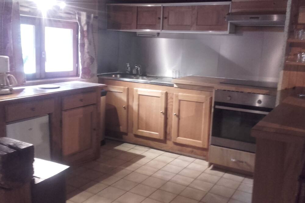 Photo of Kitchen in Gouaux-de-Luchon