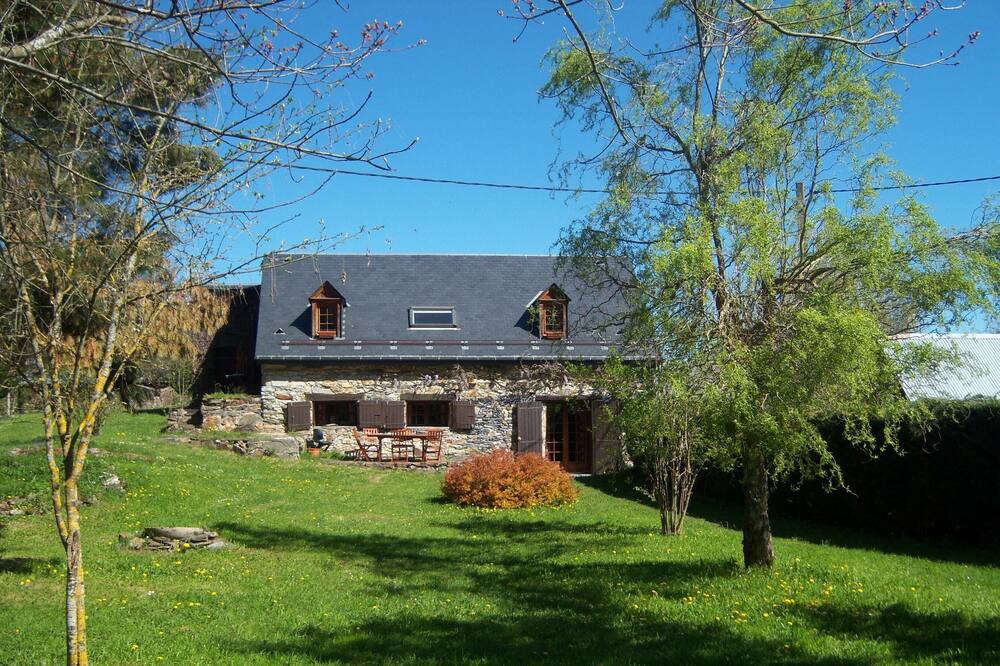 Photo of Outdoor in Gouaux-de-Luchon