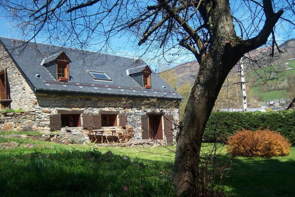 Photo of Outdoor in Gouaux-de-Luchon