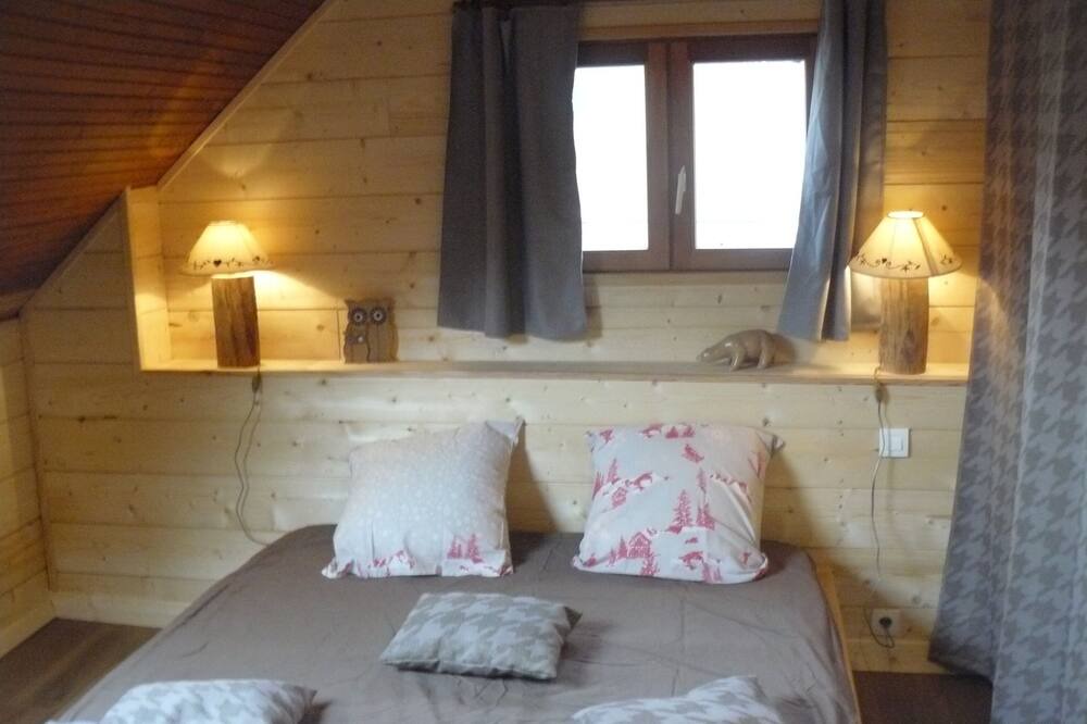 Photo of Bedroom in Gouaux-de-Luchon