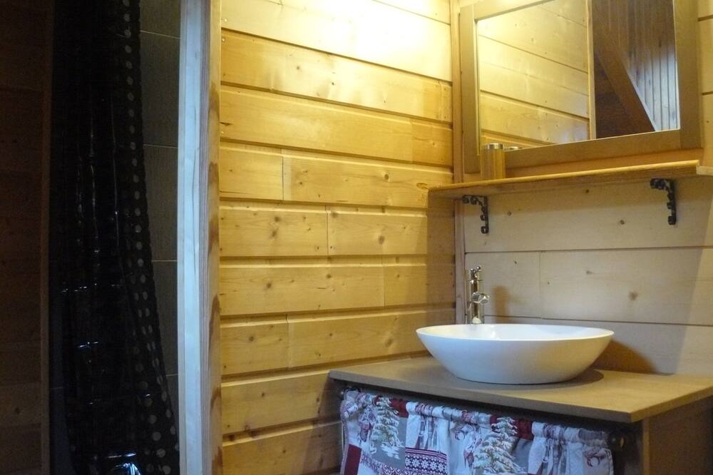 Photo of Bathroom in Gouaux-de-Luchon