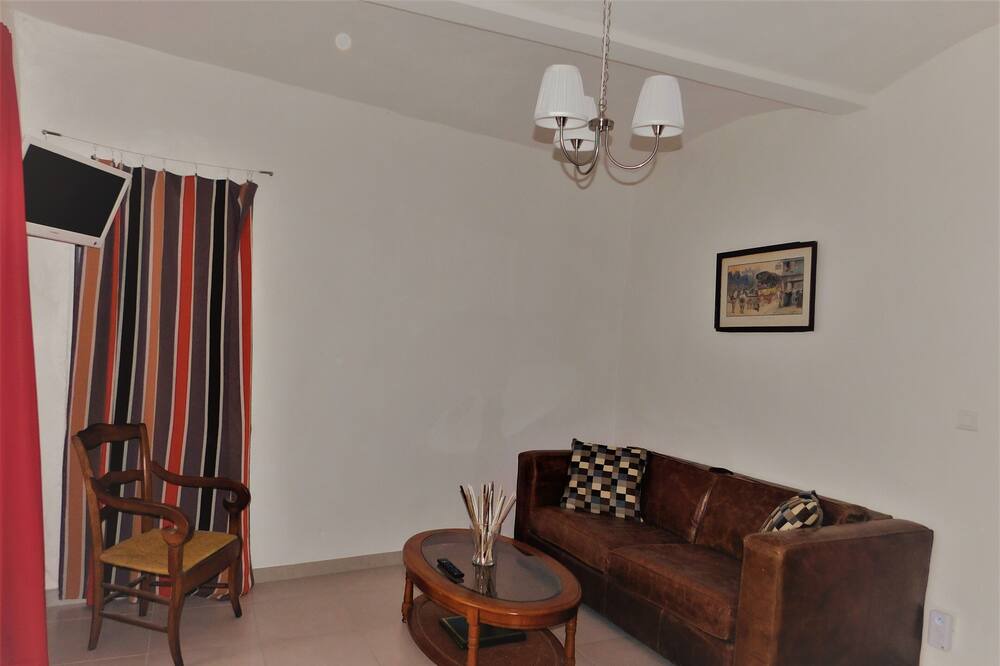 Photo of Livingroom in Mirmande