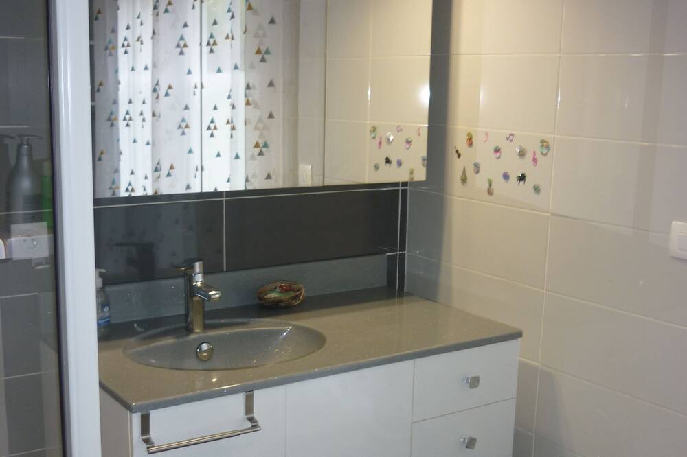 Photo of Bathroom in Beziers