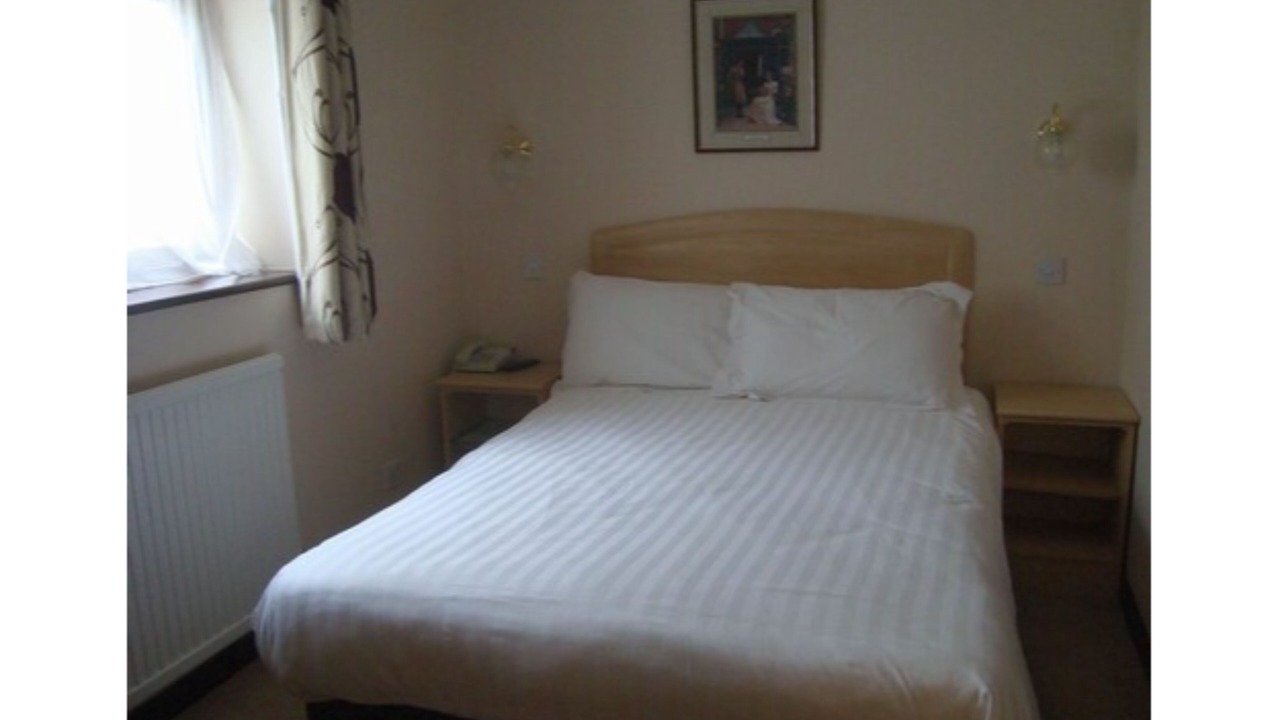 Photo of Bedroom in Hitchin