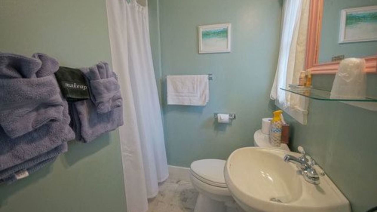 Photo of Bathroom in Meredith