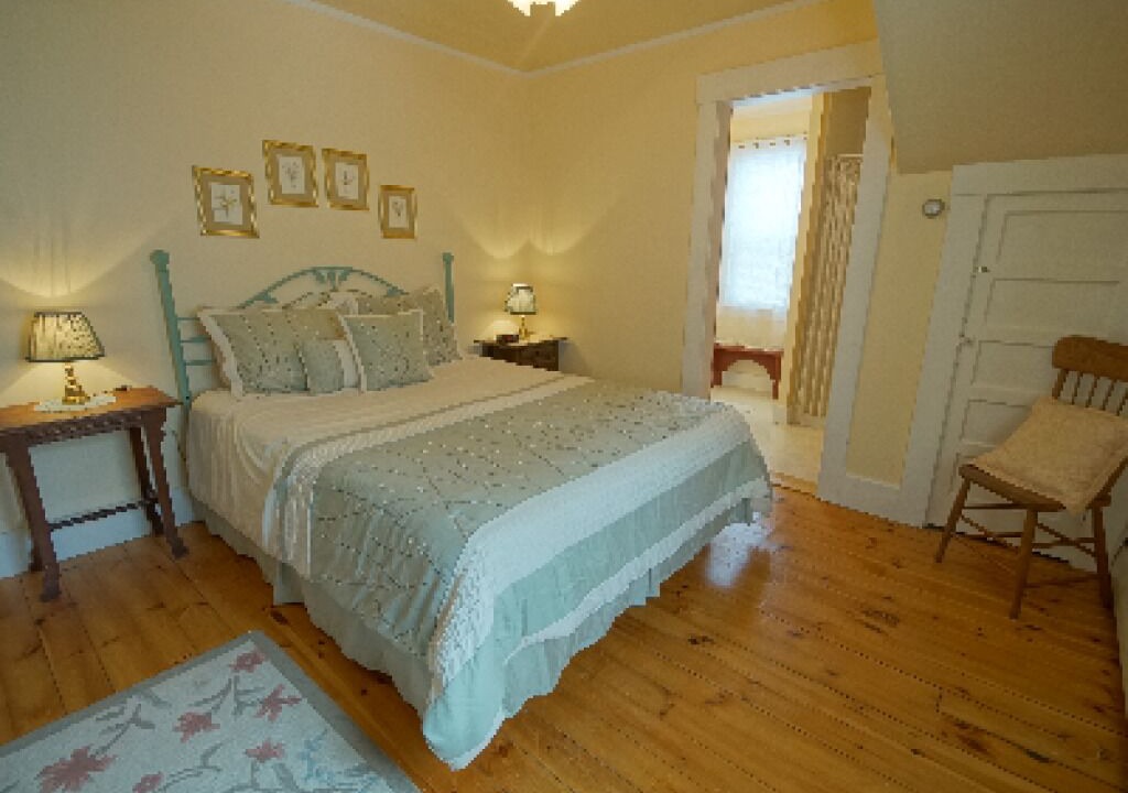 Photo of Bedroom in Meredith