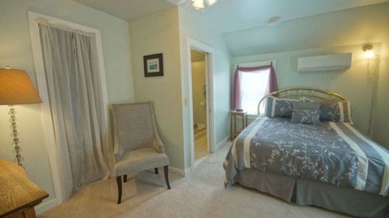 Photo of Bedroom in Meredith