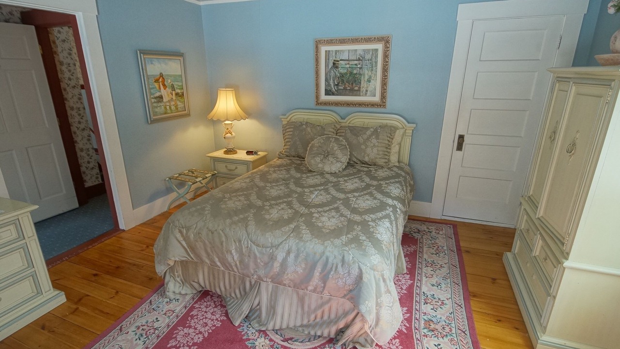 Photo of Bedroom in Meredith