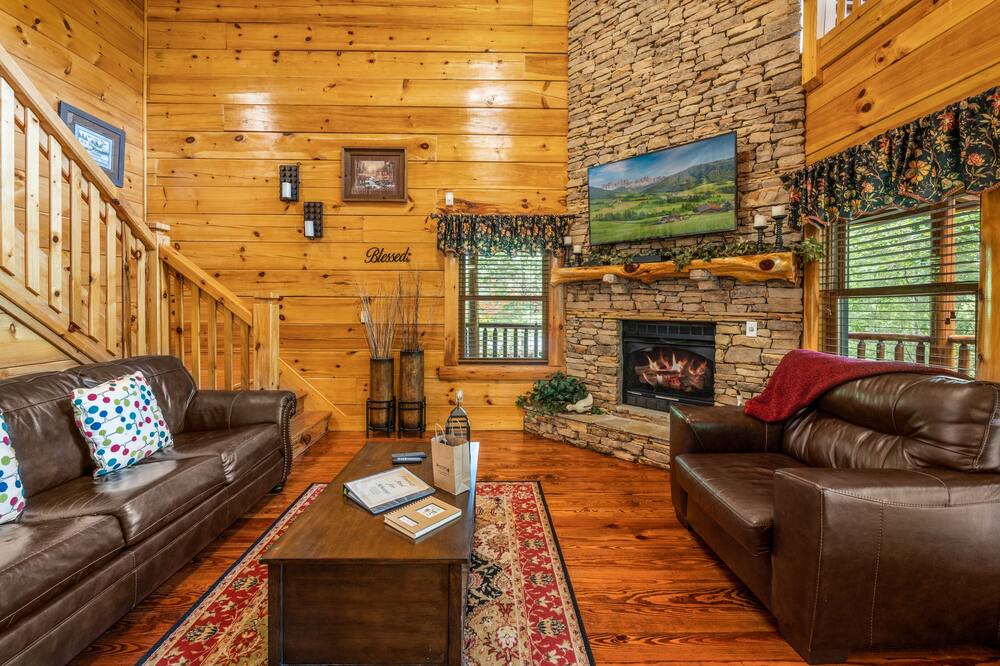 Photo of Bedroom in Sevierville