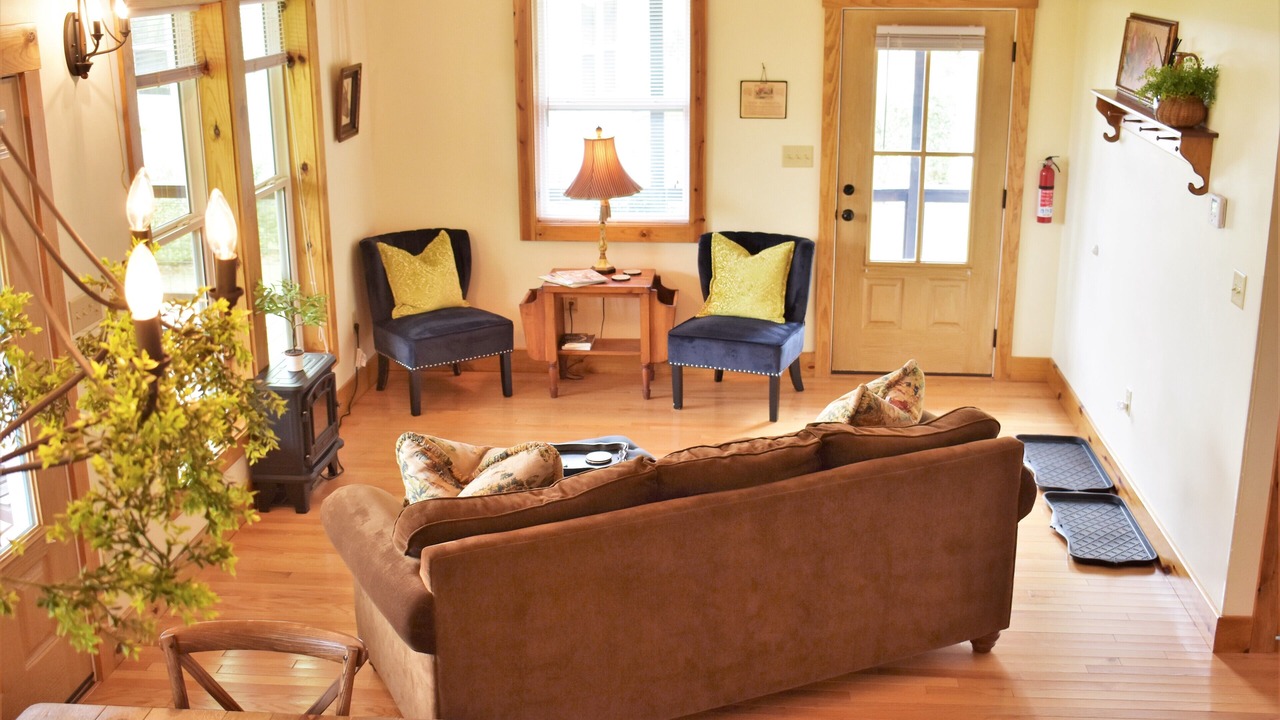 Photo of Livingroom in Ore City