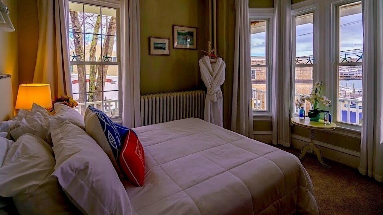 Photo of Bedroom in Boothbay Harbor
