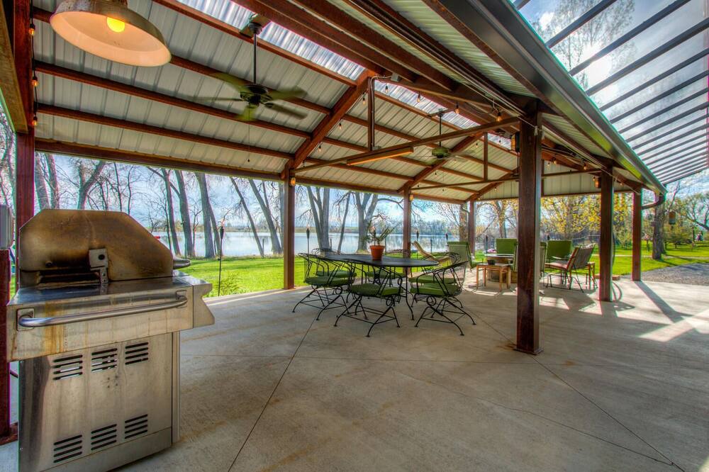 Photo of Outdoor in Mead