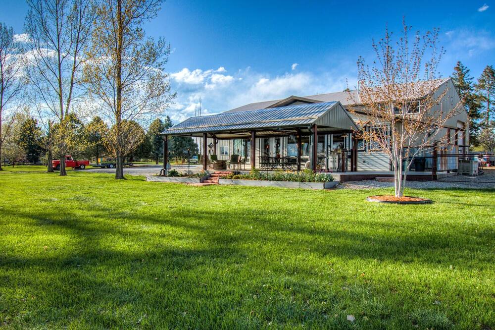 Photo of Outdoor in Mead