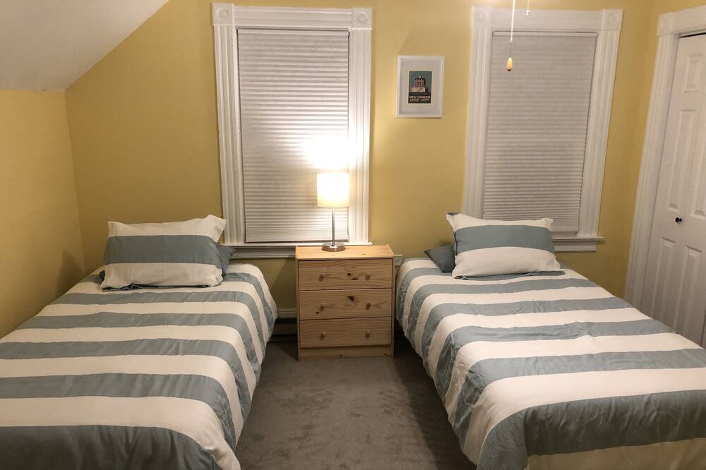 Photo of Bedroom in Mystic