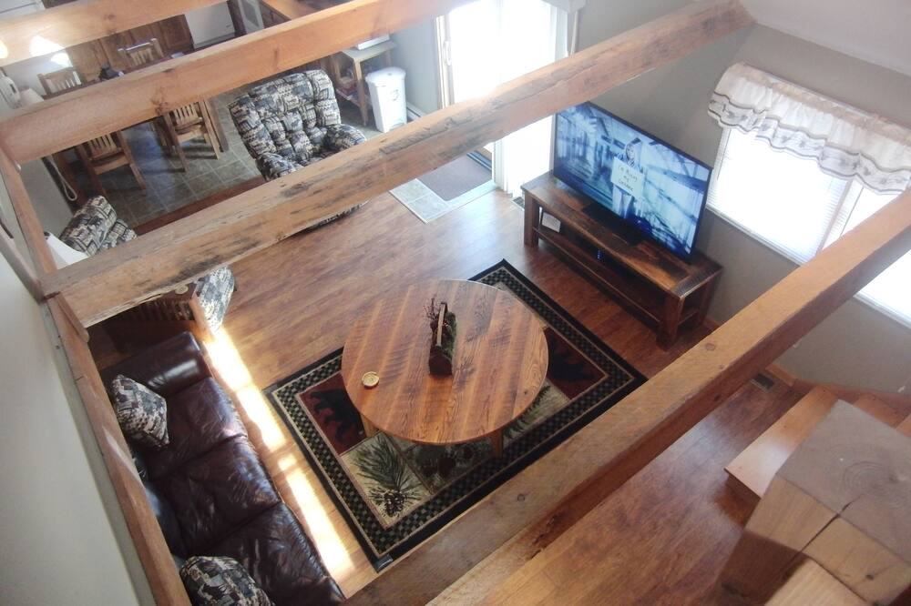 Photo of Bedroom in Pittsburg